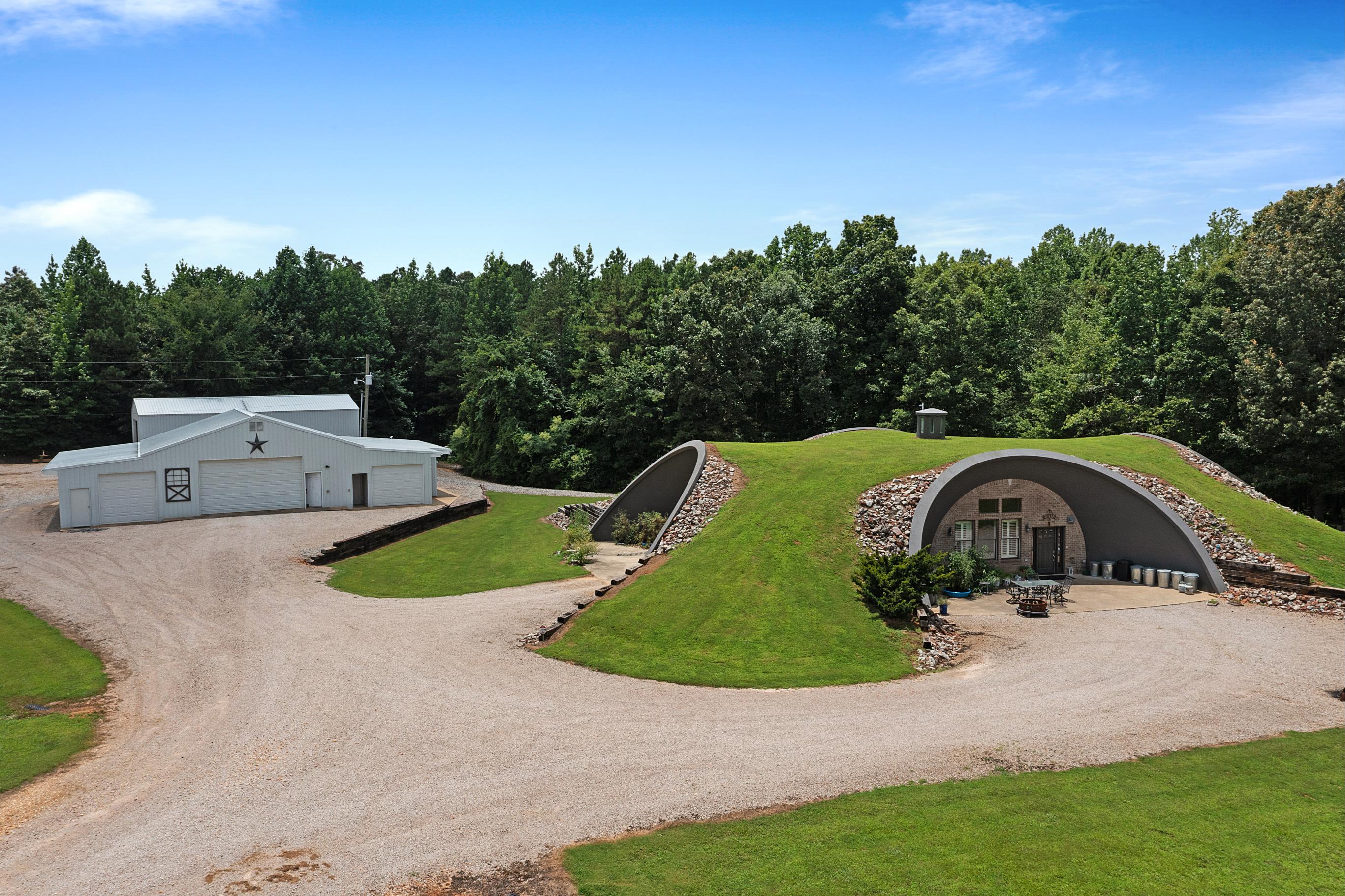 Hobbit Bunker Estate